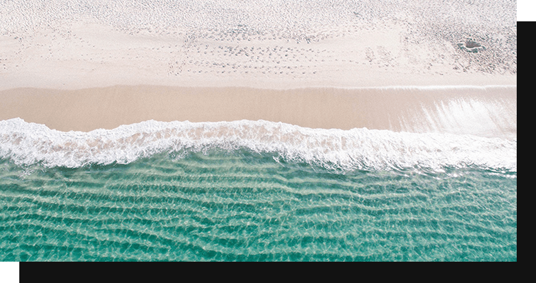 ホテルの近くの海